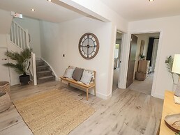 Low Tide Loft