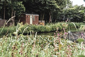 Little Otchan Shepherd's Hut