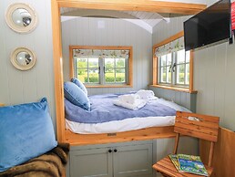 Goose Whistle Hut