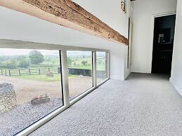 Pastures Barn
