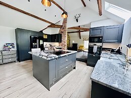 Parlour Barn