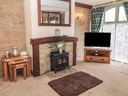 Old Hall Cottages