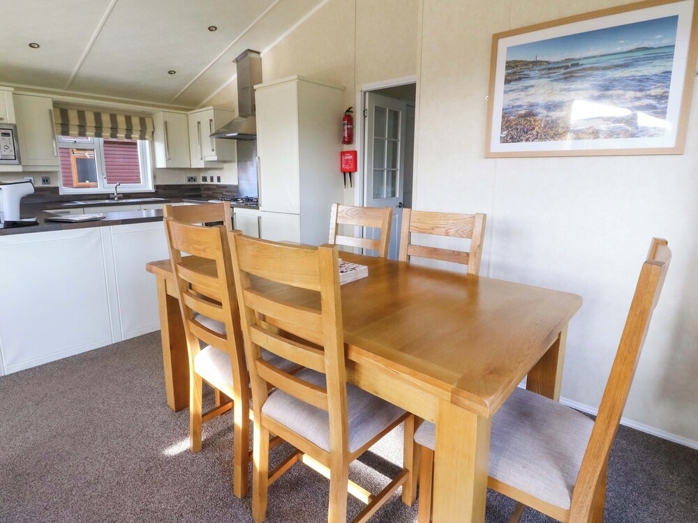 Crathie Lodge