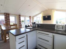 Crathie Lodge