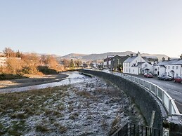 Lakeland View