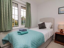 Heanton Lodge