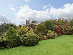Heanton Lodge