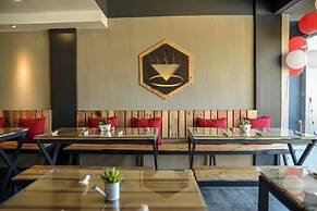 Bhive Hotel