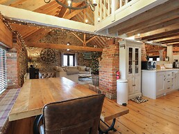 Bridge Barn