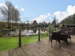 Lakeview Lodge