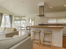 Lakeview Lodge