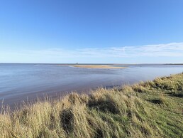 Little Eden by the Sea