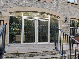 2 Rock Mill Holiday Apartments