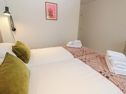 Una, Lodge 73