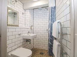 Moles Cottage