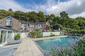 Curlew House