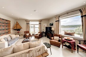 Curlew House