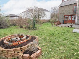 Glan Yr Afon