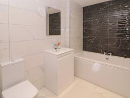4 Rockcliffe Grange