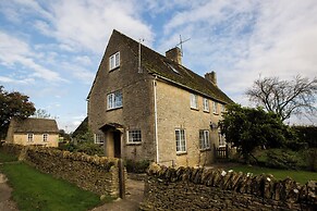 Stable Cottage