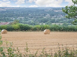 Bears Court Barn 2