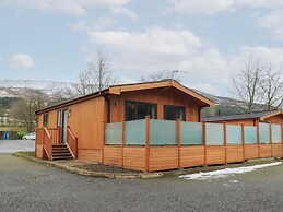 Dovestone Luxury Lodges - Pets Welcome