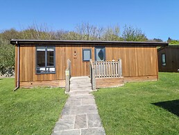 Dovestone Luxury Lodges - pet Free