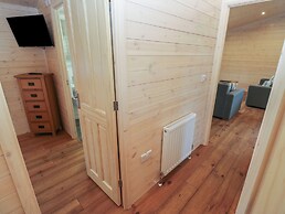 Dovestone Secluded Luxury Lodges - Pets Welcome