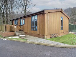 Dovestone Luxury Lodges - Pets Welcome