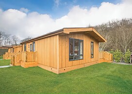 Dovestone Luxury Lodges - Pets Welcome
