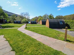Dovestone Luxury Lodges - pet Free