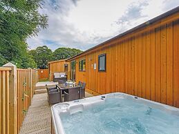 Dovestone Luxury Lodges - Pets Welcome