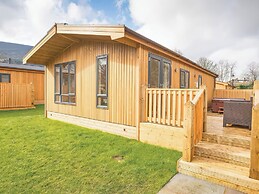 Dovestone Luxury Lodges - Pets Welcome
