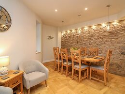 Denning Cottage