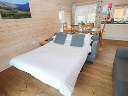 Six Berth pet Free Lodges