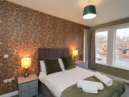 Sail Lodge