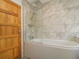 14 Birchwood Road