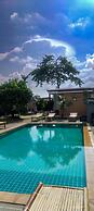 3 Tigers Resort & Hostel
