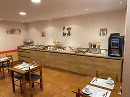 NOUVEL HOTEL