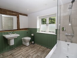 Evenjobb Court Farmhouse