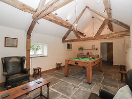 Evenjobb Court Farmhouse