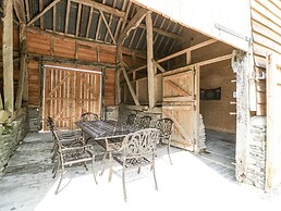Evenjobb Court Farmhouse