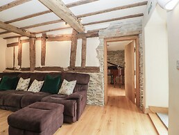 Evenjobb Court Farmhouse