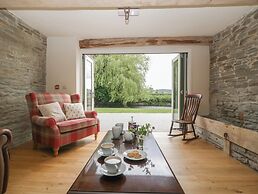 Evenjobb Court Farmhouse