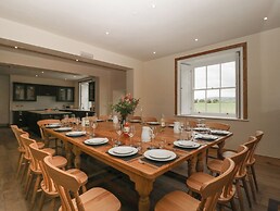Evenjobb Court Farmhouse