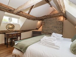 Evenjobb Court Farmhouse