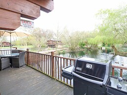 Kingfisher Lodge
