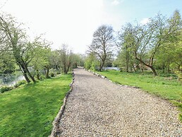 Kingfisher Lodge