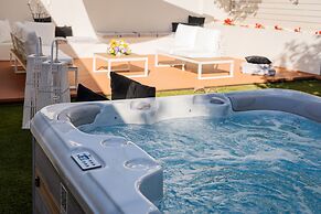 Athena's Lemon Grove Glyfada