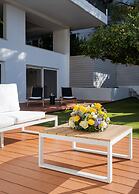 Athena's Lemon Grove Glyfada